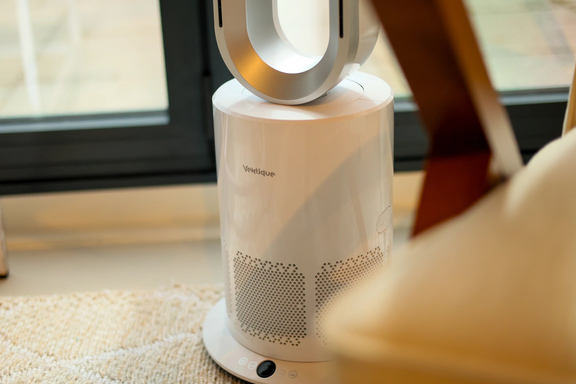 Ventique Hot & Cold - Ventilator